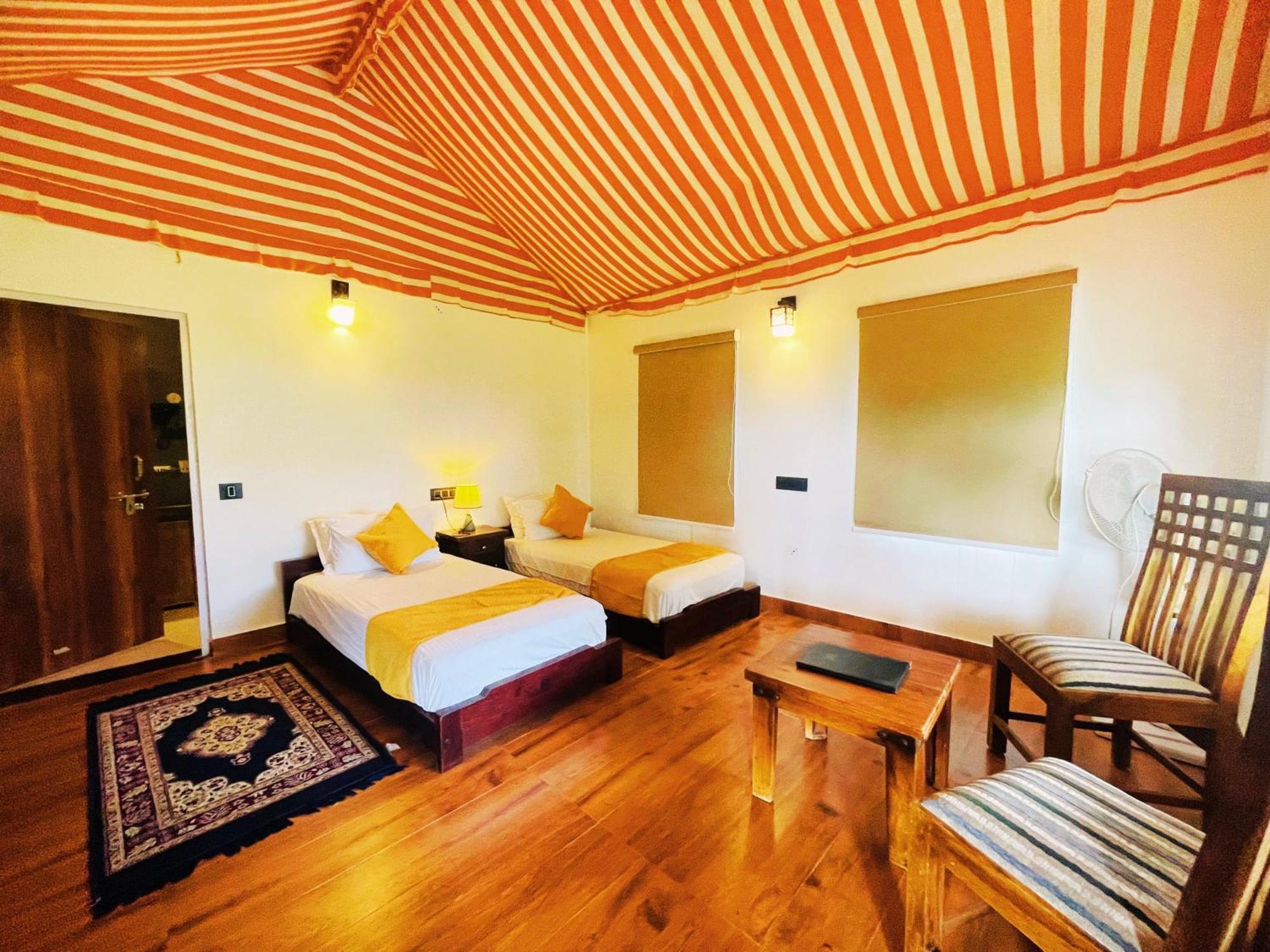 Cattle Inn Resort - Luxury Cottages Пушкар Екстер'єр фото