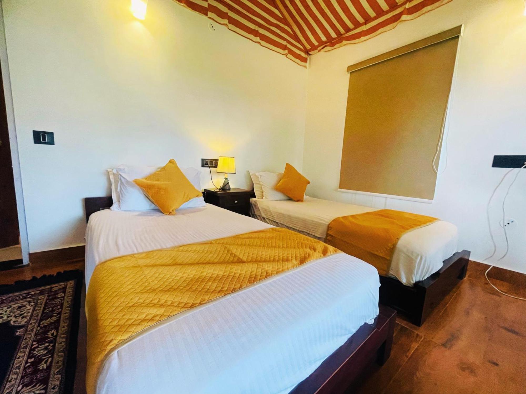 Cattle Inn Resort - Luxury Cottages Пушкар Екстер'єр фото